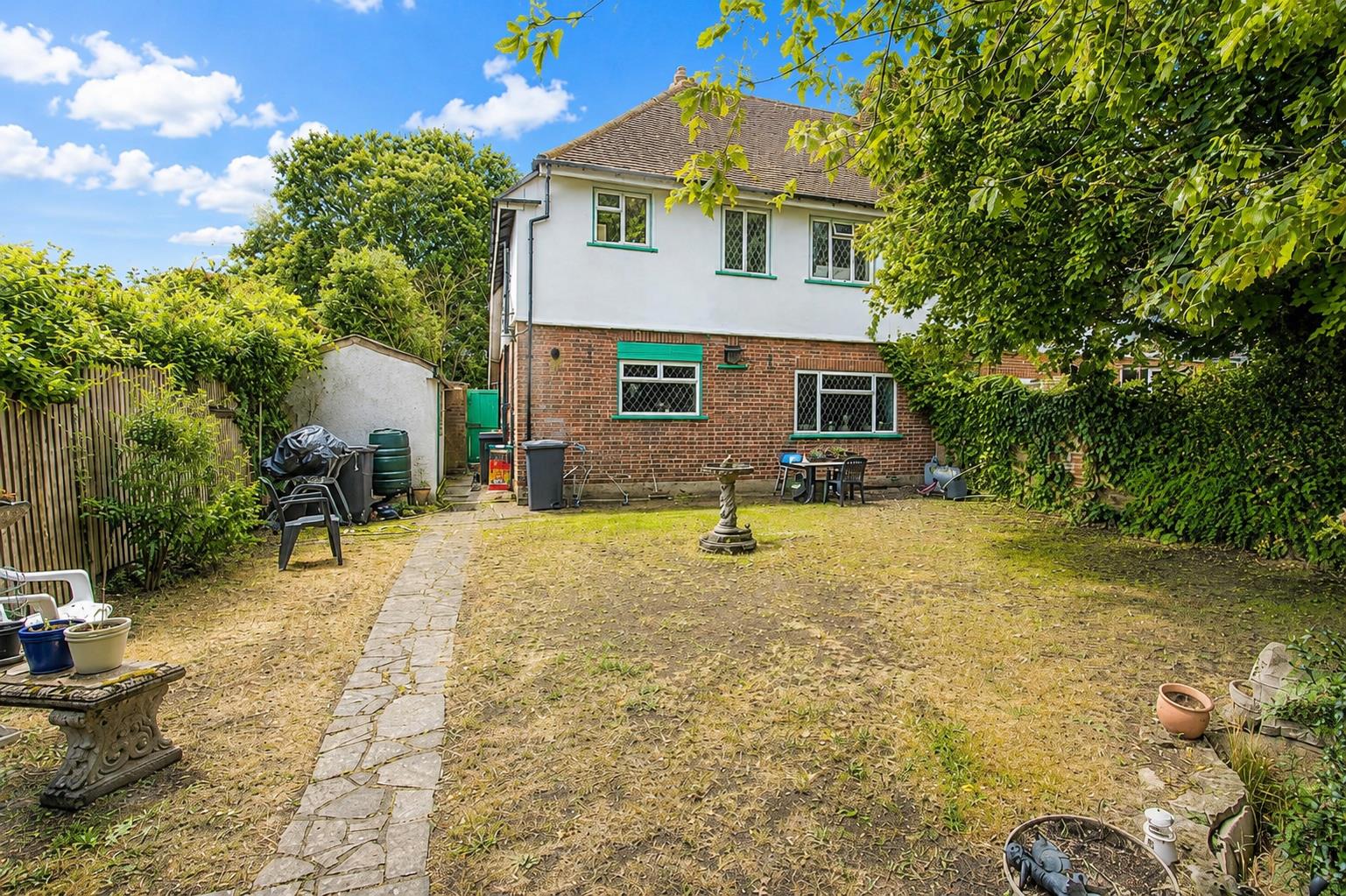 Waynflete Avenue, Croydon